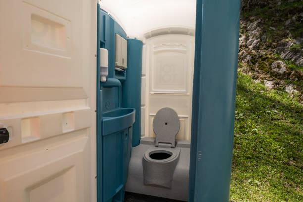 Best Portable restroom trailer rental  in Perry Hall, MD